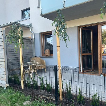 Apartament 8 Z Ogrodkiem I Prywatna Sauna, Rowery, Spacery W Dolinie Baryczy - 5D Apartamenty Milicz Exteriör bild