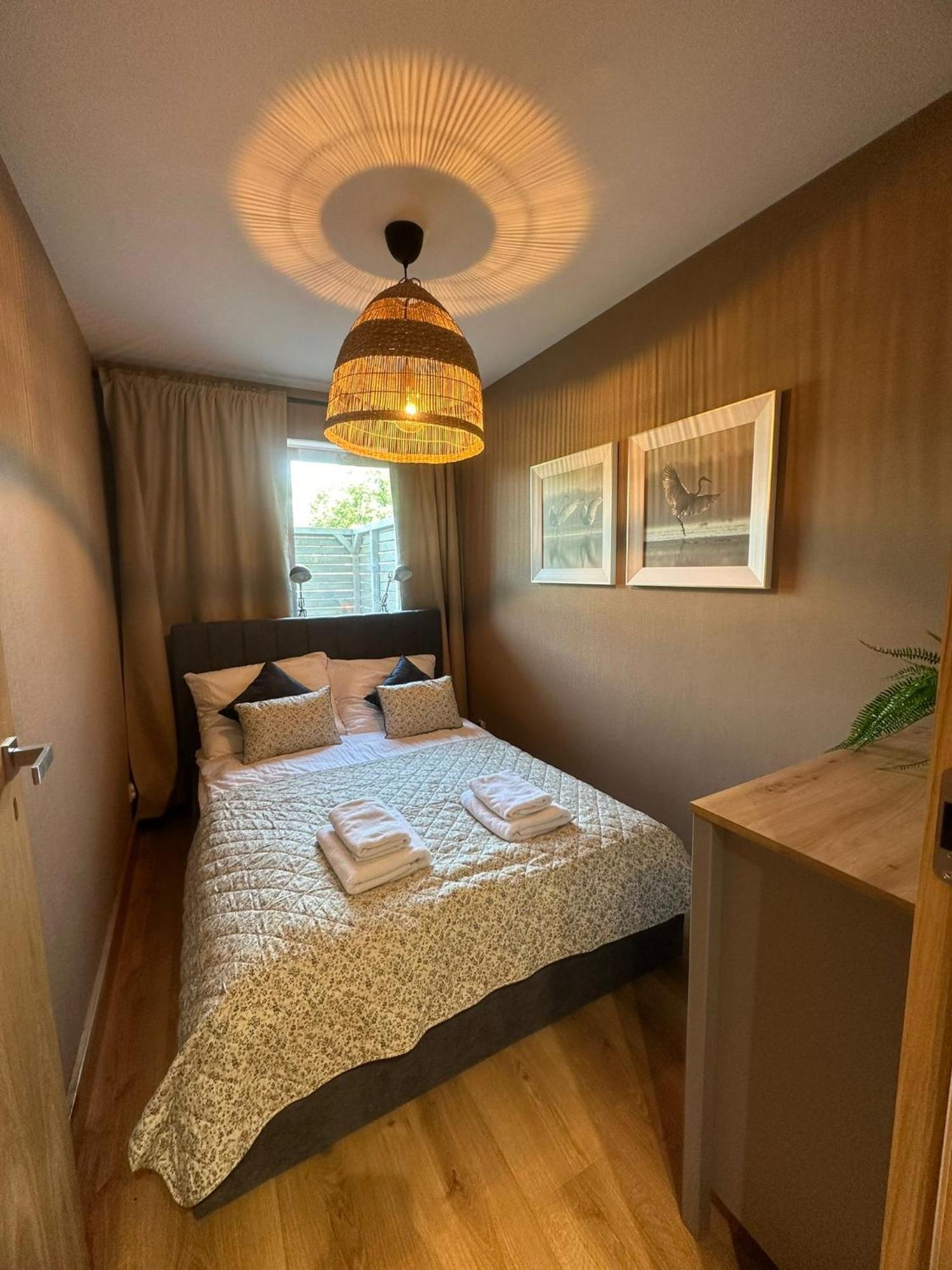 Apartament 8 Z Ogrodkiem I Prywatna Sauna, Rowery, Spacery W Dolinie Baryczy - 5D Apartamenty Milicz Exteriör bild