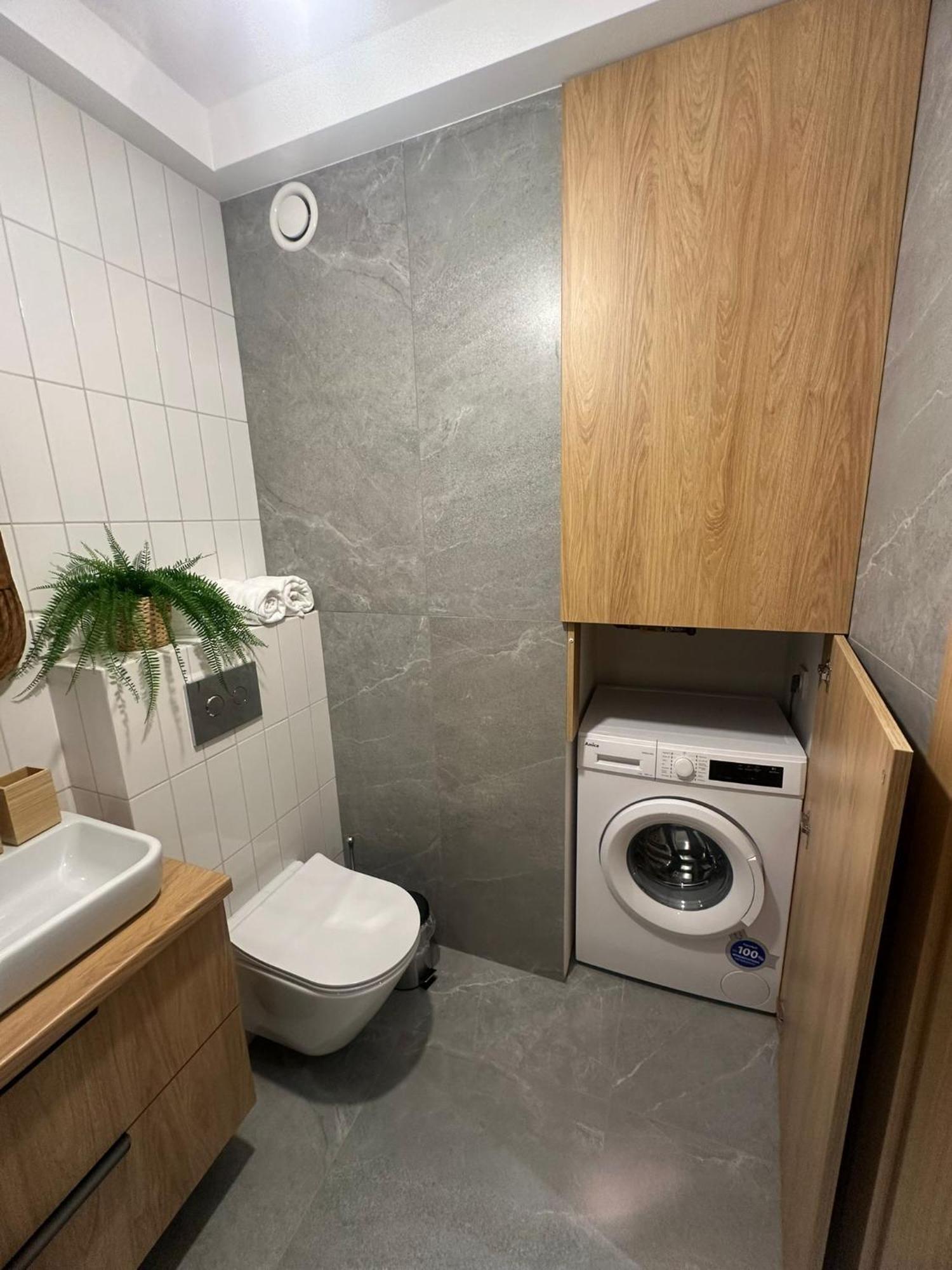 Apartament 8 Z Ogrodkiem I Prywatna Sauna, Rowery, Spacery W Dolinie Baryczy - 5D Apartamenty Milicz Exteriör bild